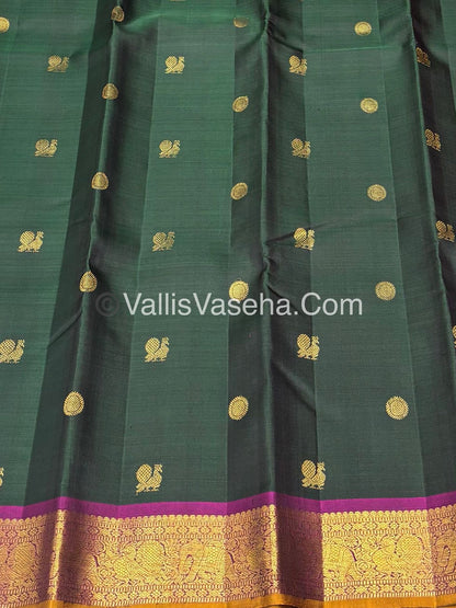 Pure Kanchipuram Silk Saree - Green & Purple Combo - VVPS025