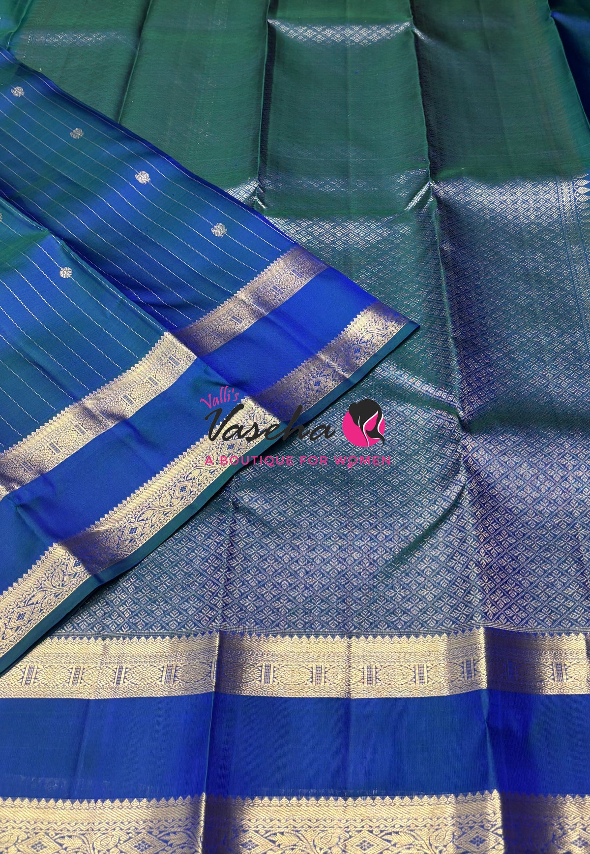 Pure Kanchipuram Silk Saree - Vairavoosi Design  - Peacock Blue Shade - VVPS095