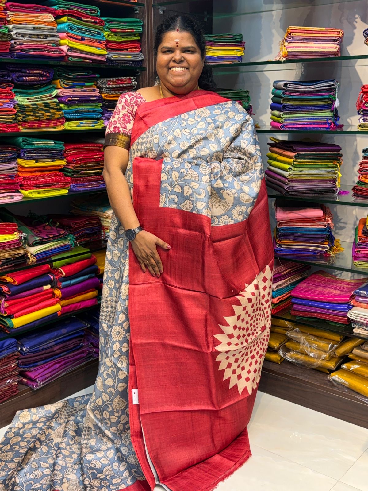 Pure Tussar Silk - Sea Blue With Red Shade - VVPTS001