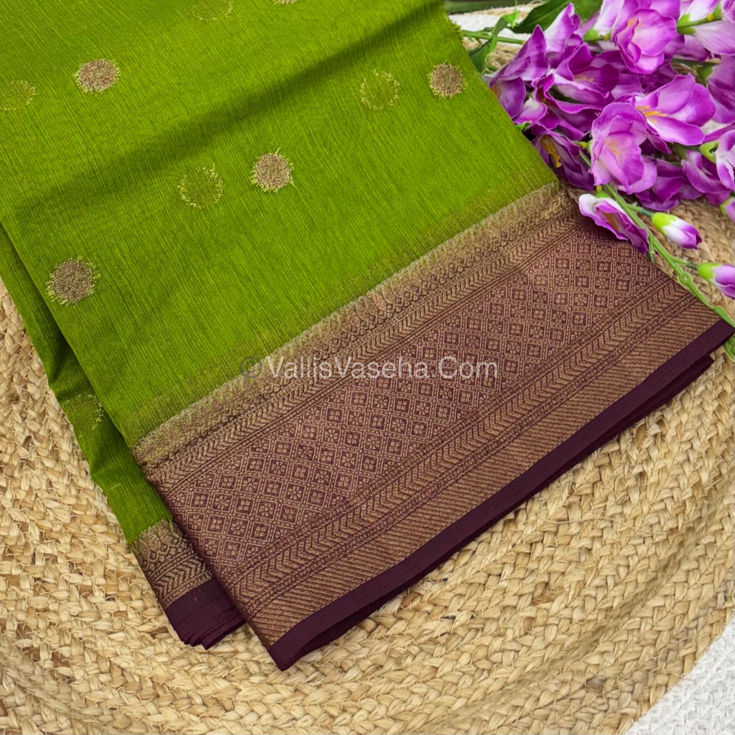 Bamboo Silk Saree  - Dark Green ( Pasi Payaru Green) with Wine Shade - VVBSS001