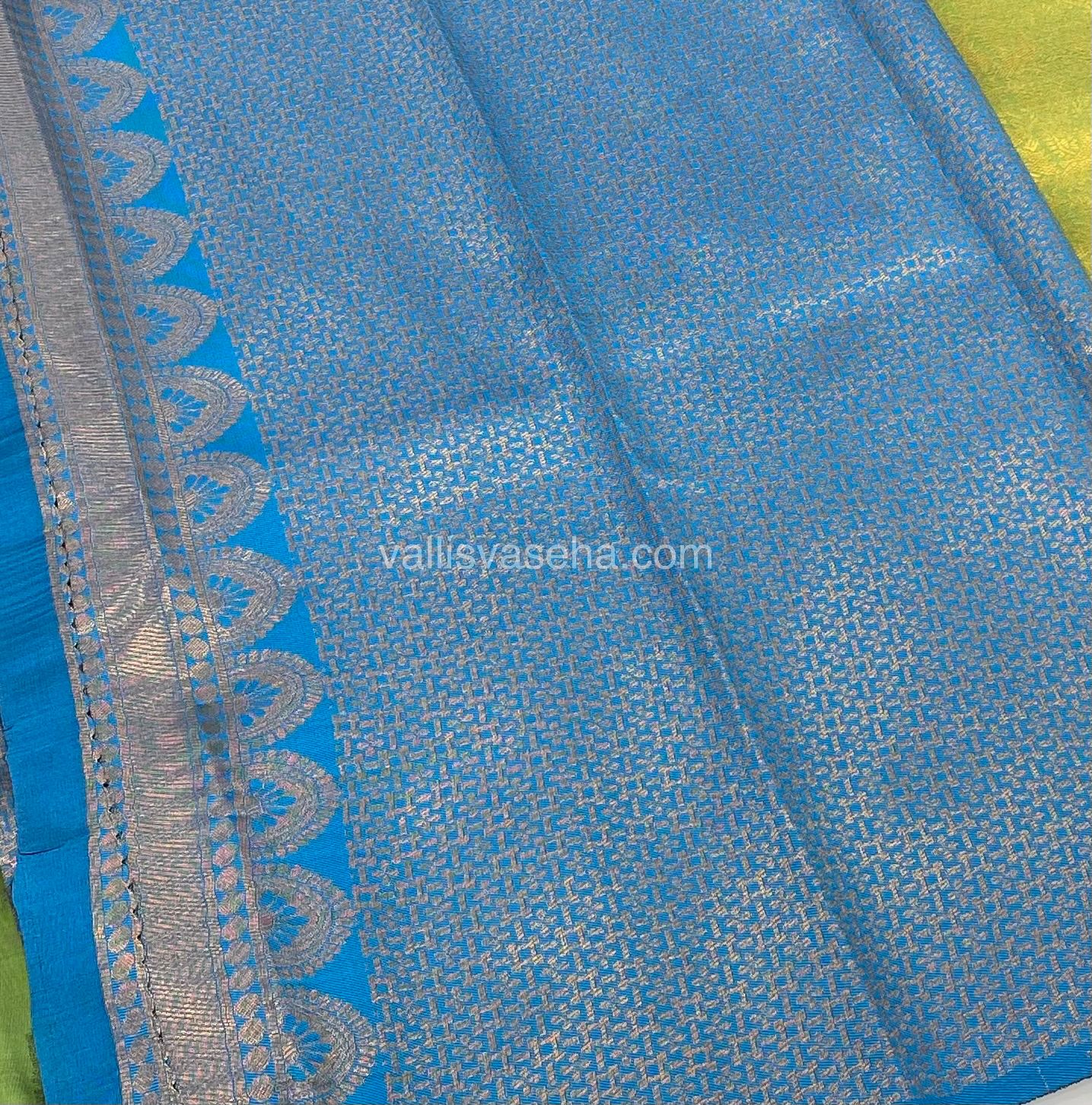 Kanchi Semi Silk - Green With Blue - Temple Border  - VVKSS001