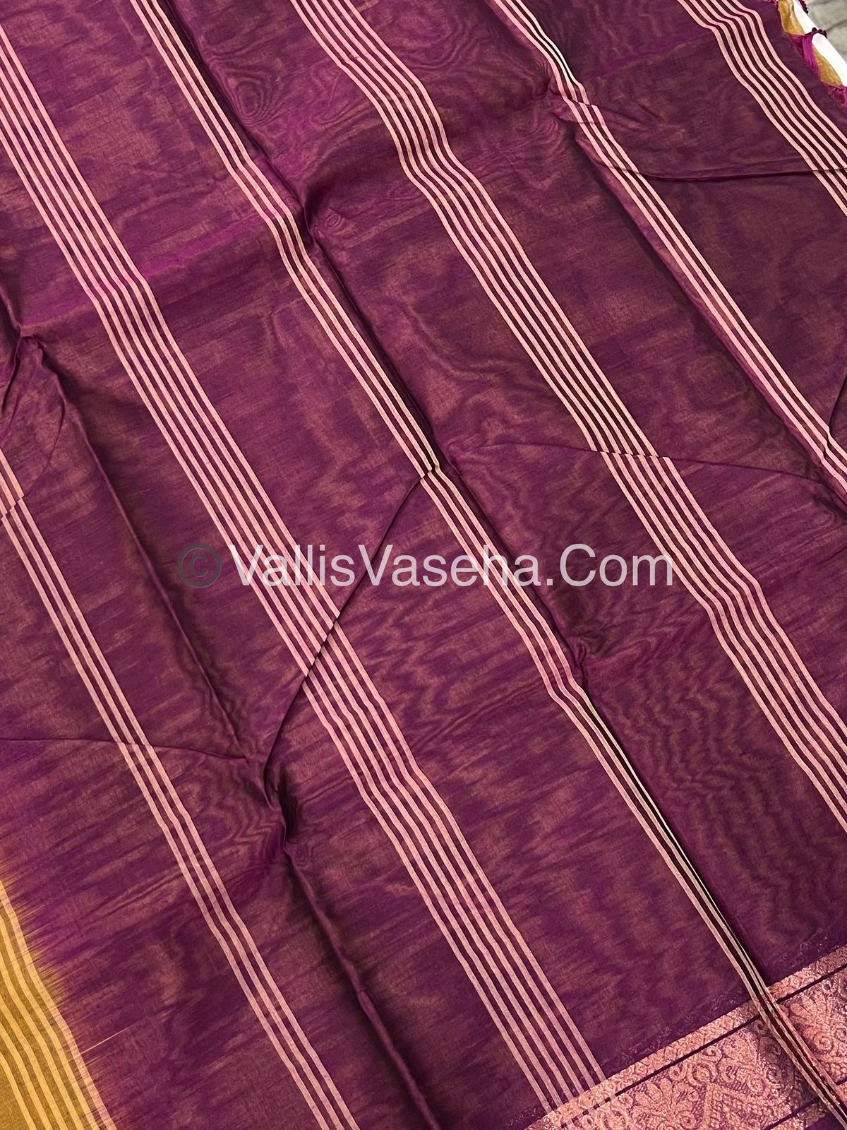 Dhaka Cotton Saree - VVDCS002