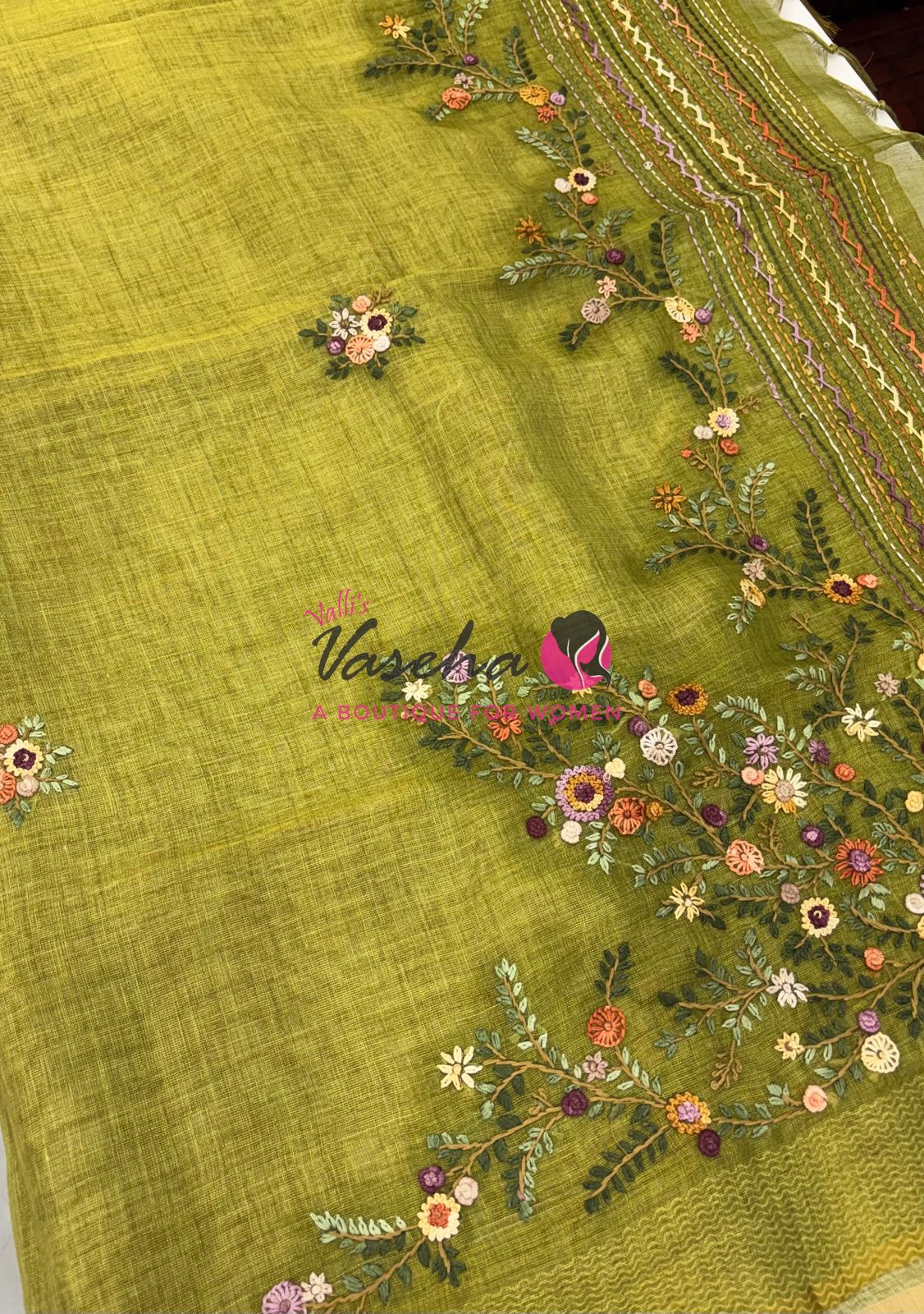 French Knot - Linen Tissue Saree - Green Shade - VVLFN018