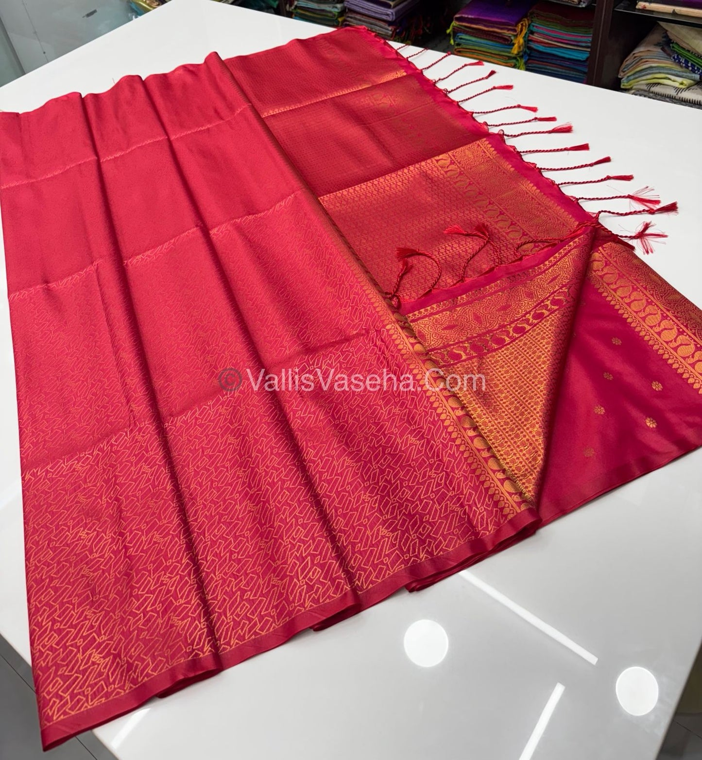 Semi Soft Silk   - Borderless - Contemporary Design - Pinkish Red Shade -VVSSS012