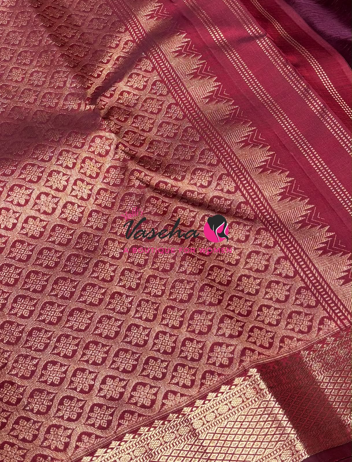 Pure Kanchipuram Silk Saree - Maroon Shade  - VVPS022
