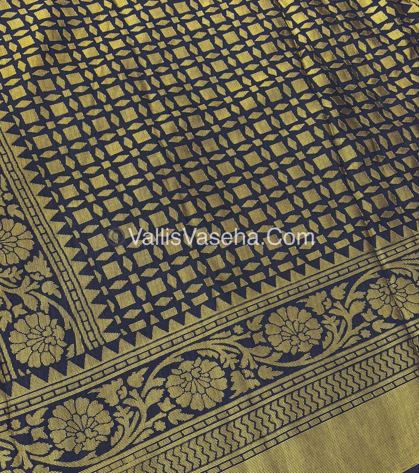 50% less - Offer Saree - chiffon Saree   - VVDS006