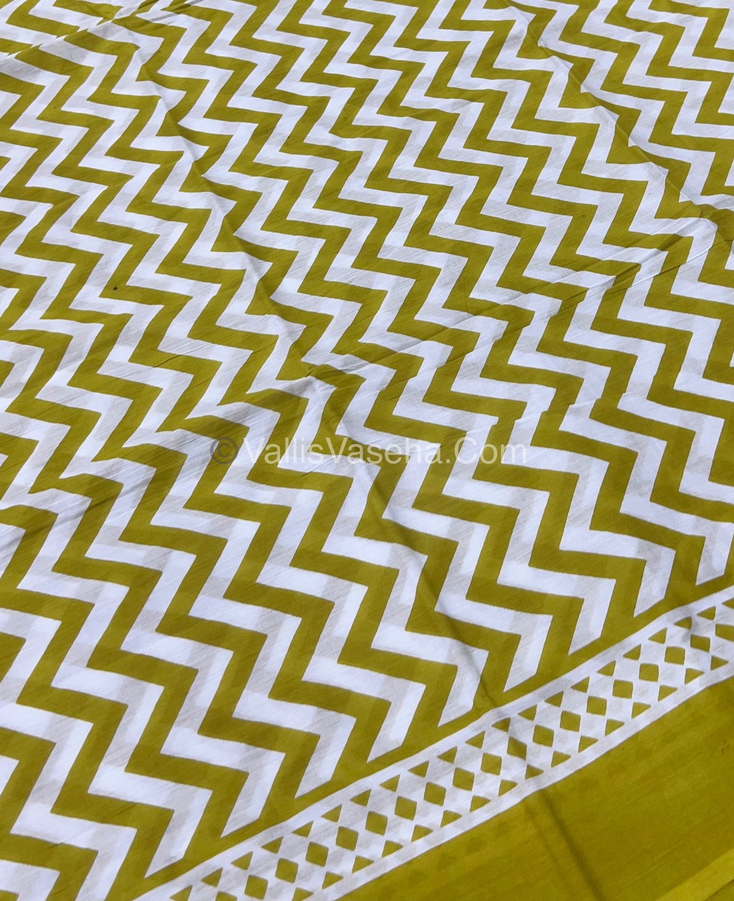 Pure Soft Mul Mul Cotton Sarees - VVMMC004