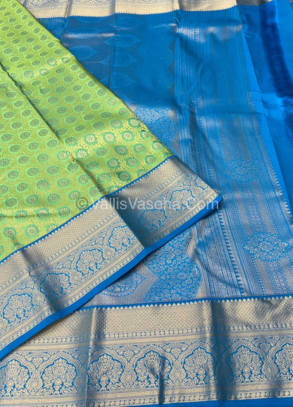 Semi Bridal Kanchipuram Silk - Green With Blue Shade  - VVSBK001
