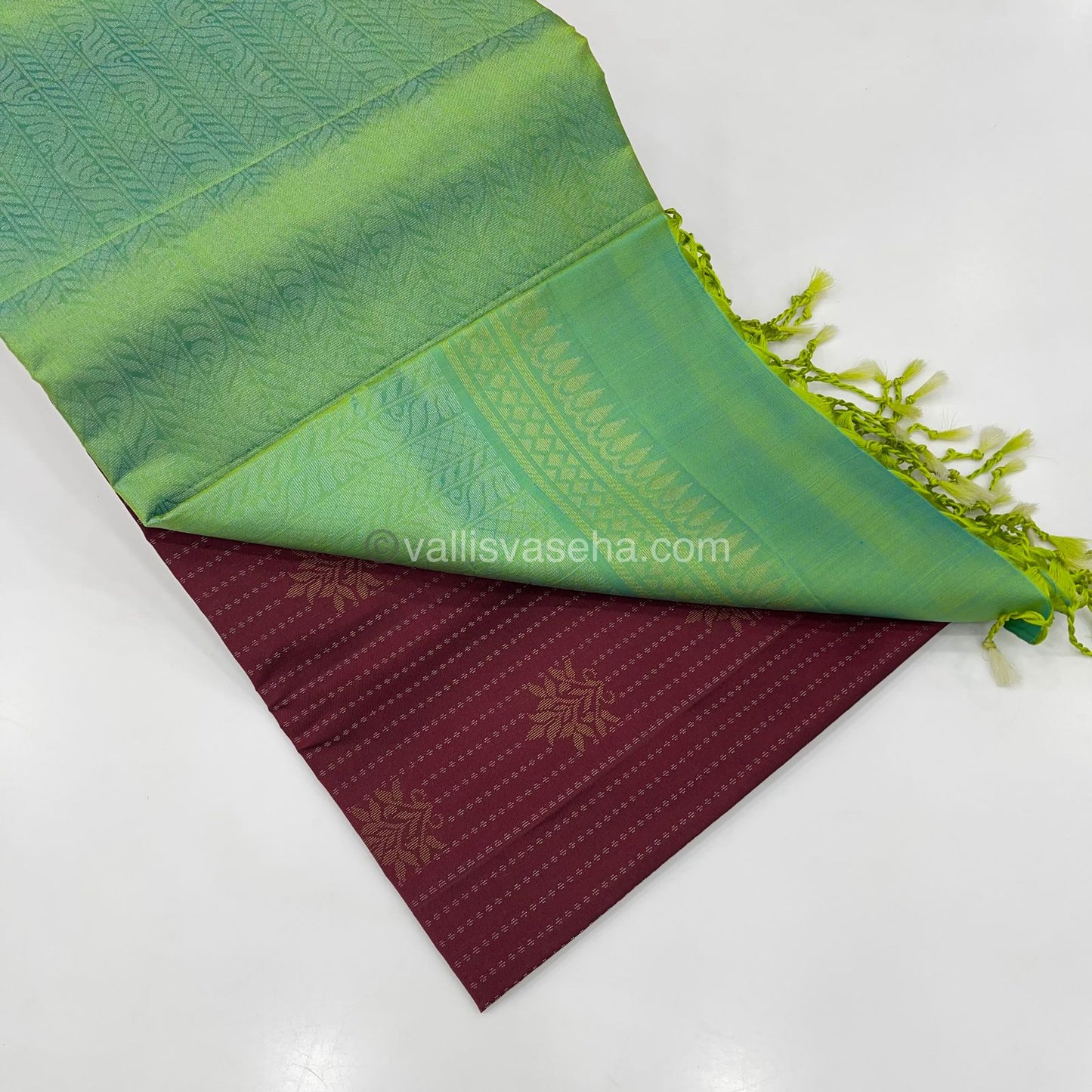 Pure Soft Silk Saree - Vaira Voosi design - Merunish Brown With Teal Green Combo - VVPSS016