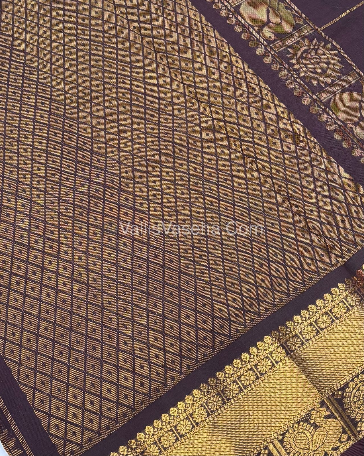 Pure Silk Cotton Saree - Mayil & Chakkaram Design - Brown Shade - VVMC001