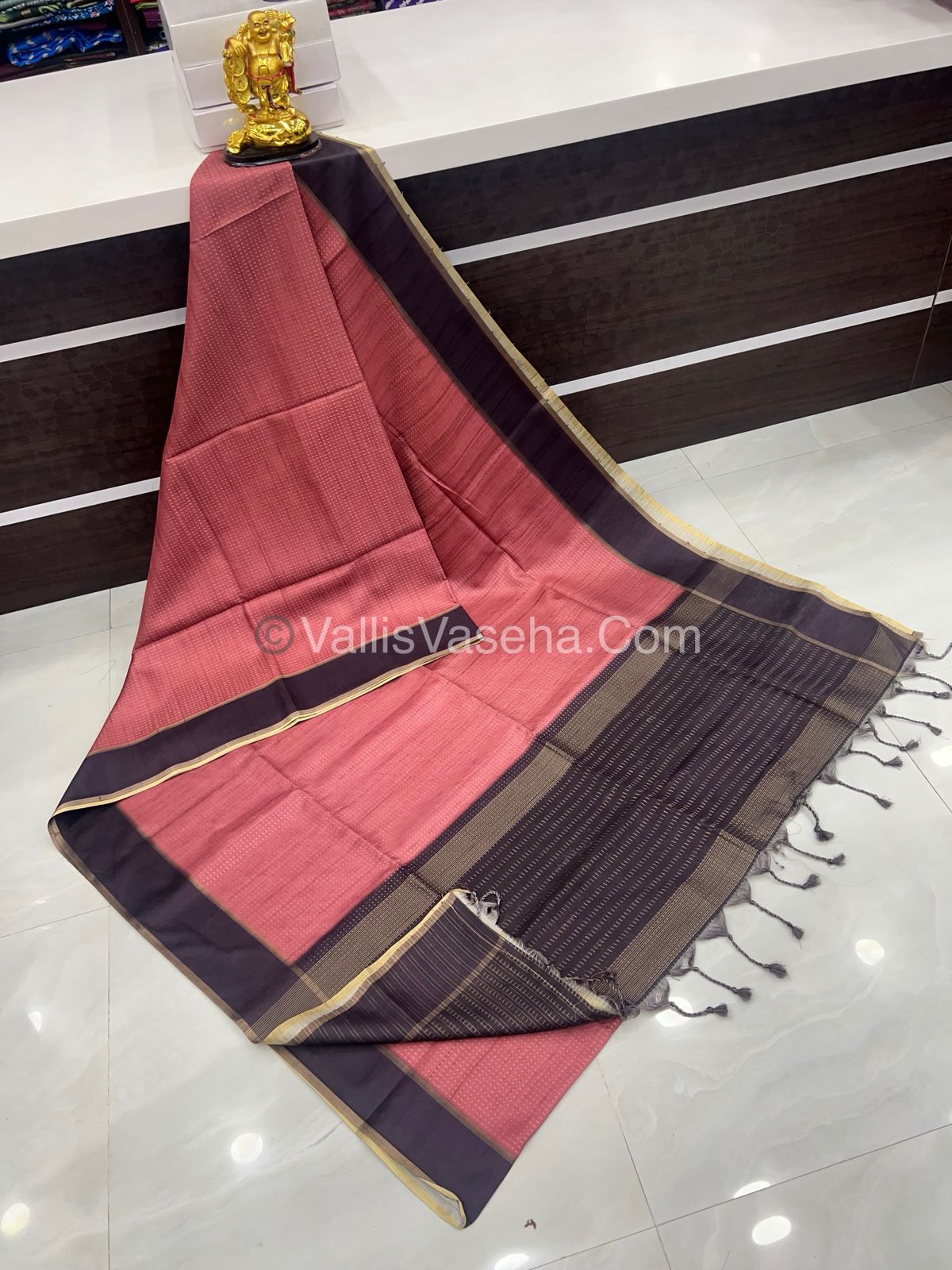 Semi Tussar Silk - Vairavoosi Design - VVSTS037