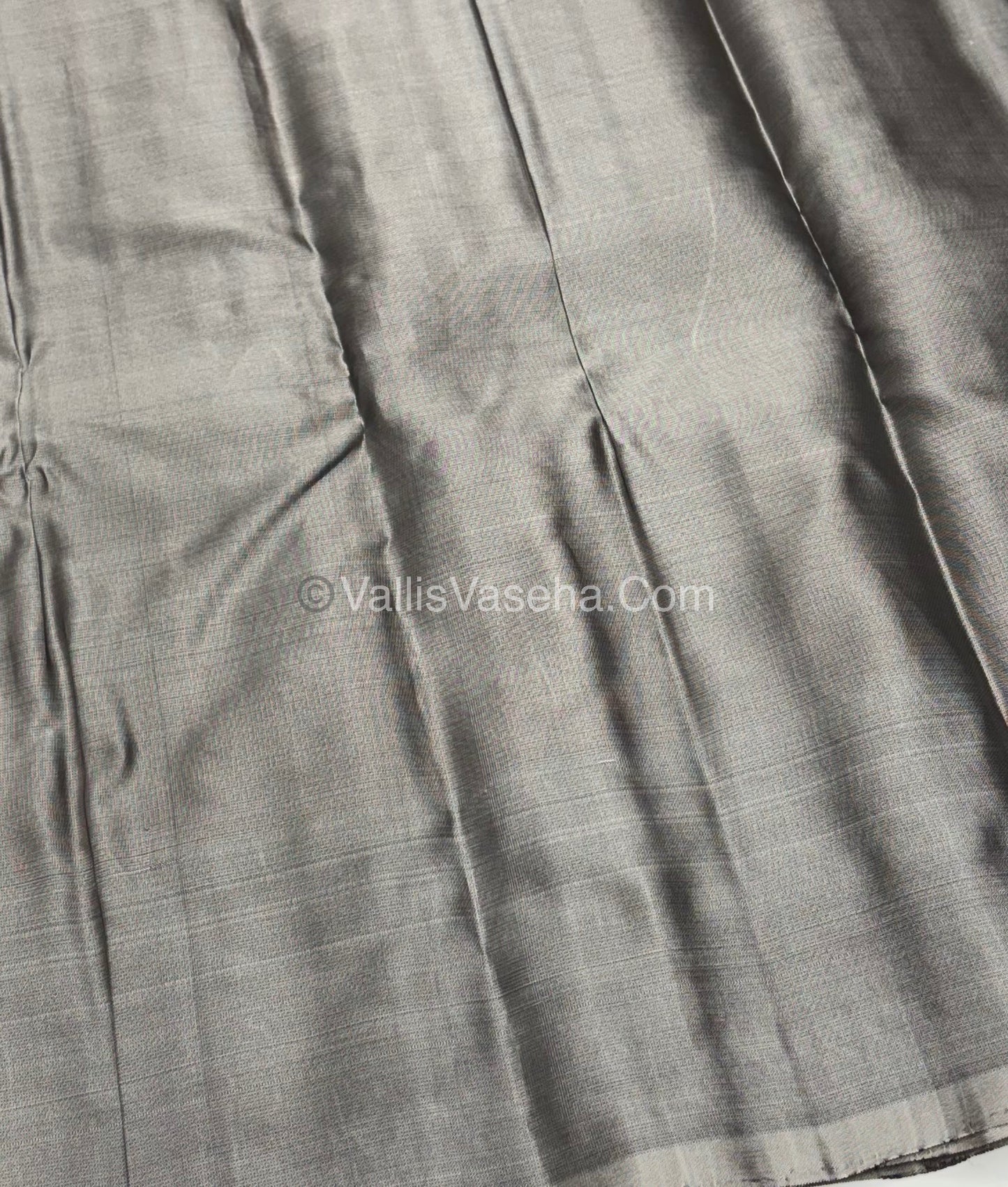 Half Mix - Pure Soft Silk Saree - VVPSS051
