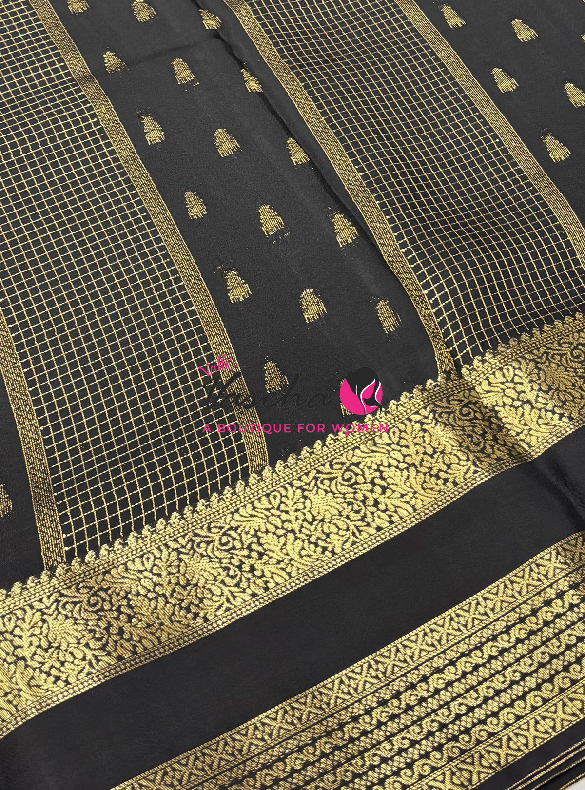 Semi Mysore Crepe Silk  - Black Shade - VVSMC004