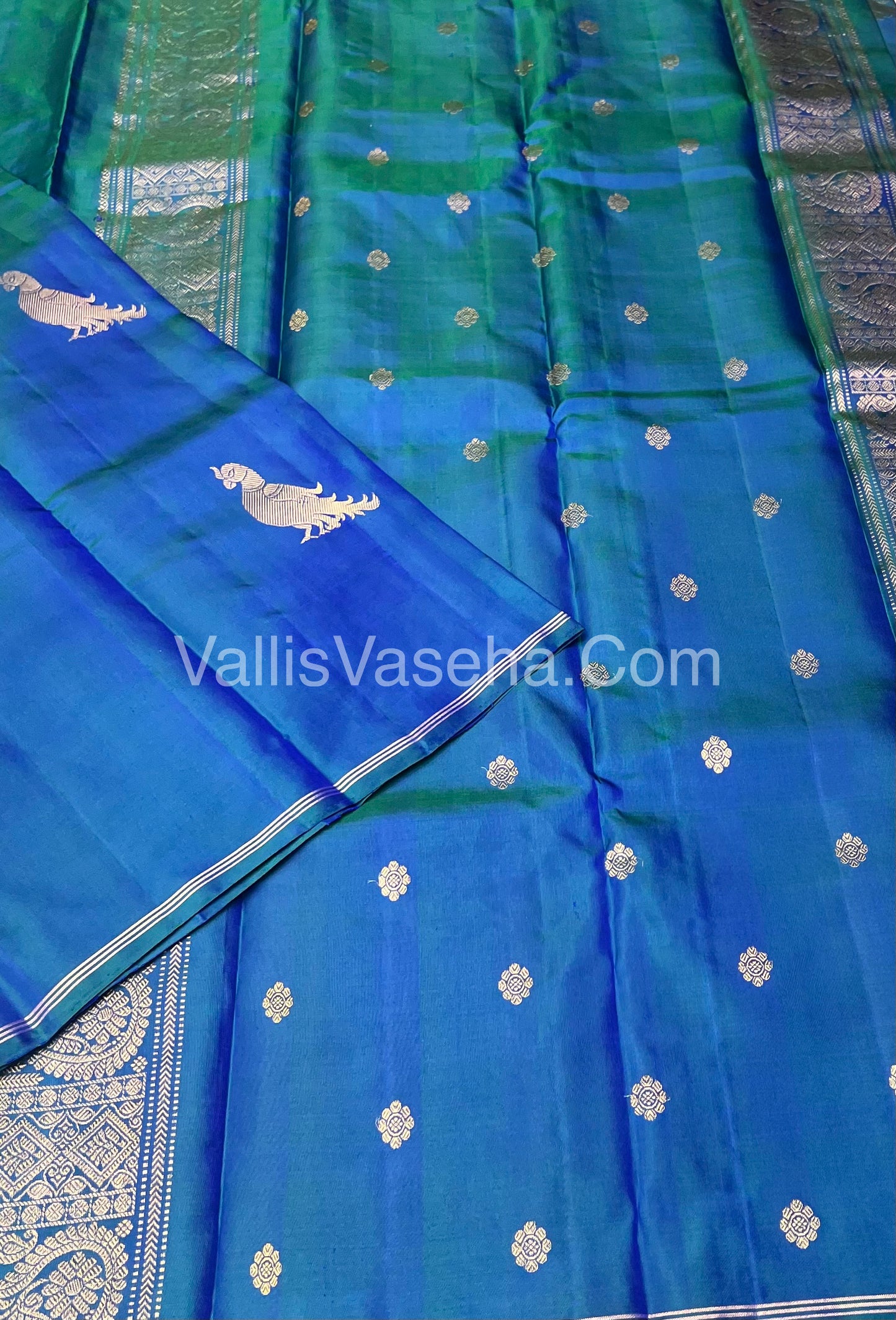 Pure Kanchipuram Silk Saree - Peacock Blue - VVPS021