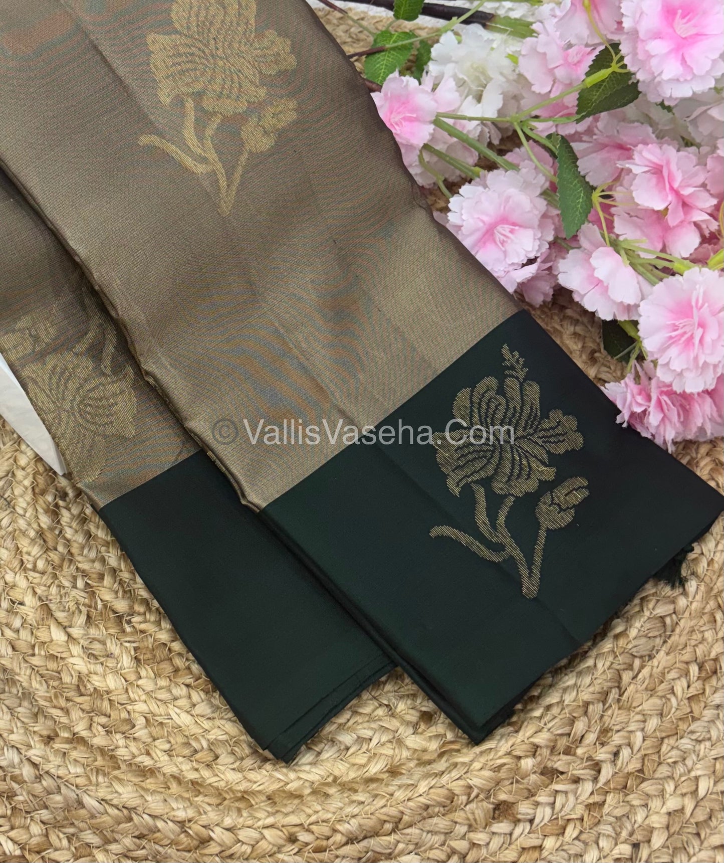 Half Mix - Pure Soft Silk Saree - VVPSS054