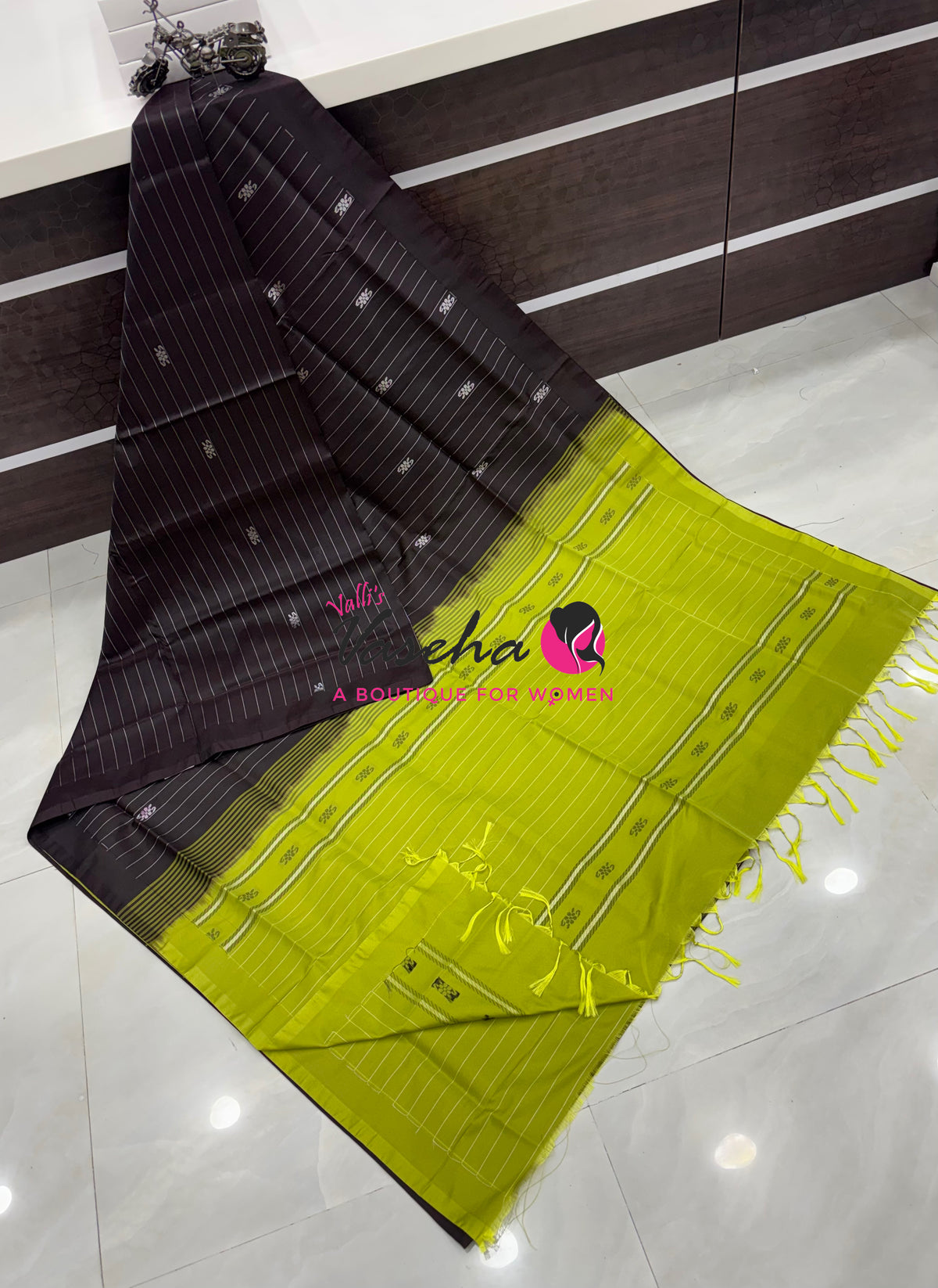 Vazhai Pattu Saree / Banana Pith - With Blouse - VVVPS003