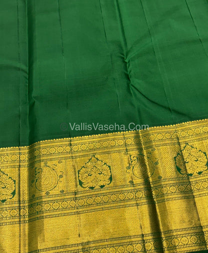 Pure Vintage Korvai Kanchipuram Silk Saree - Cream & Green Combo - VVPS022