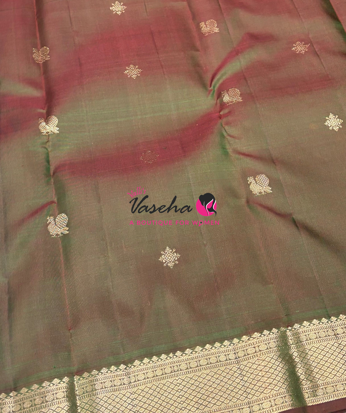 Pure Kanchipuram Silk Saree - Mandhulir Green Shade - VVPS093