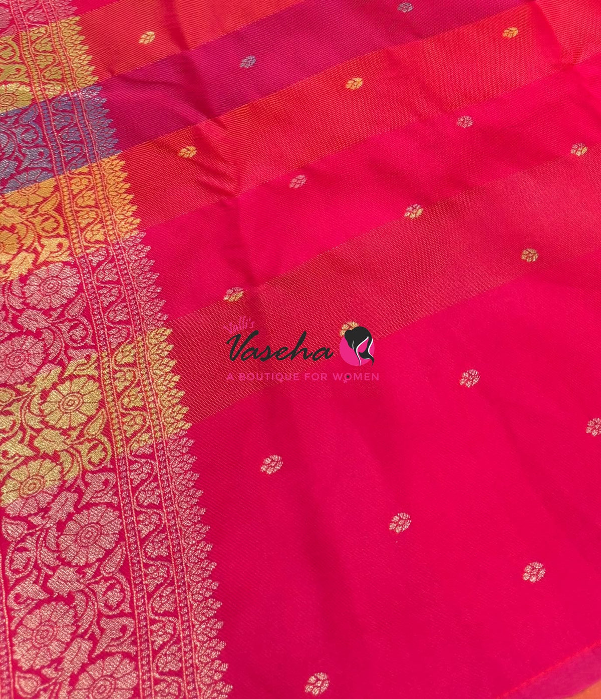 Semi Soft Silk  - Madras Checks Pattern - Pink Shade  - VVSSS042