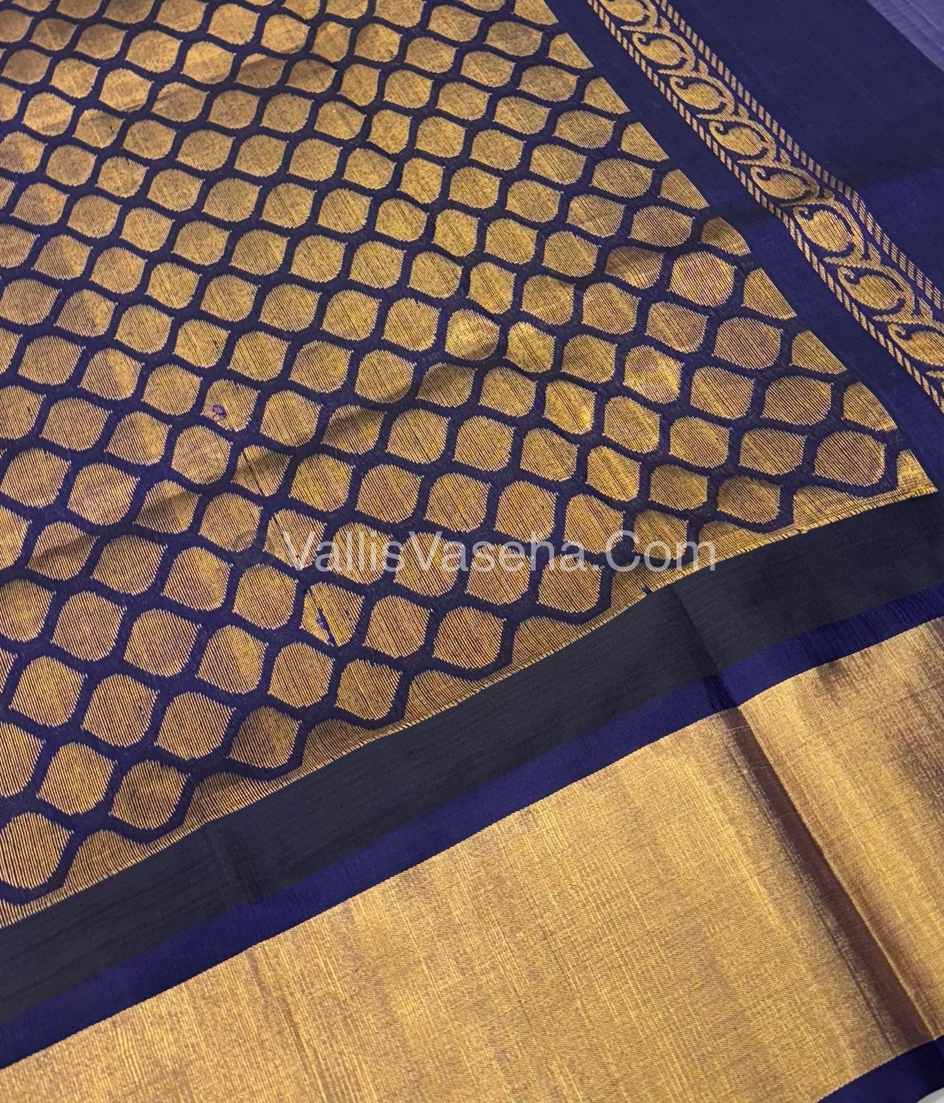 Pure Korvai Silk Cotton Saree - Temple border - VVKSC001