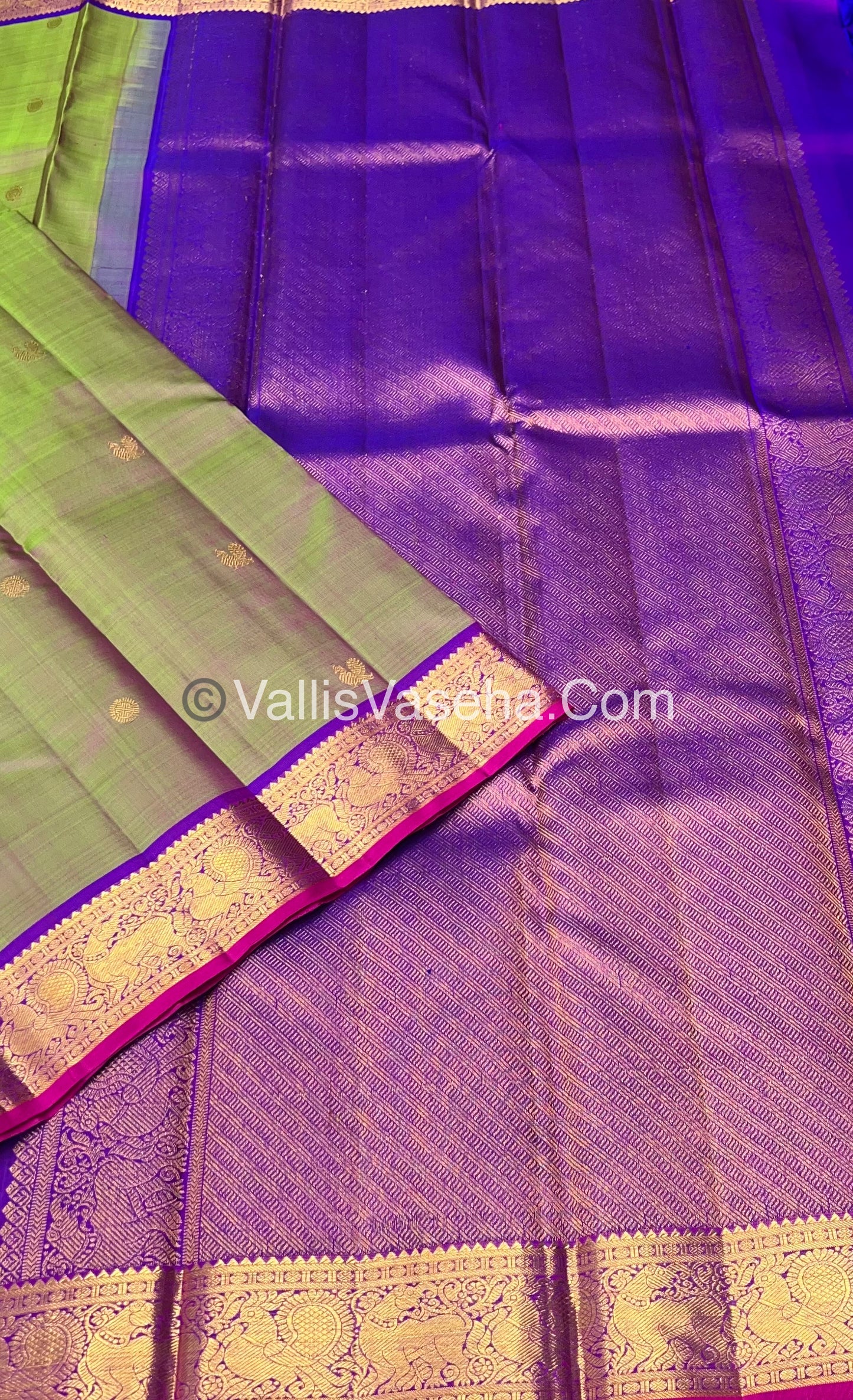Pure Kanchipuram Silk Saree - Manthulir Green & Purple/Pink Combo - VVPS014