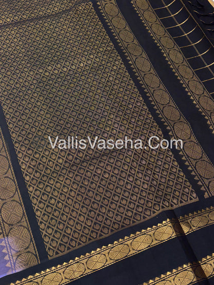 Pure Korvai Silk Cotton With Retta Petta Border - Checks pattern - Dual Tone Gold & Black - VVKSC013