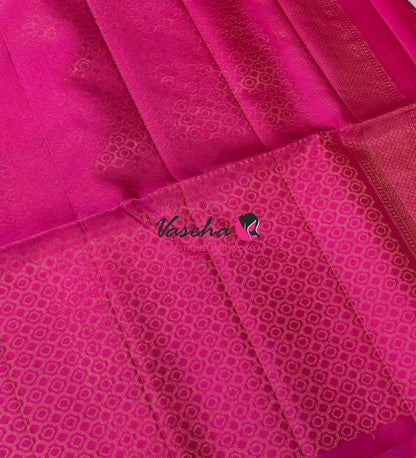 Half Mix - Pure Soft Silk Saree - Pazhum Pazhamum Checks - VVPSS103