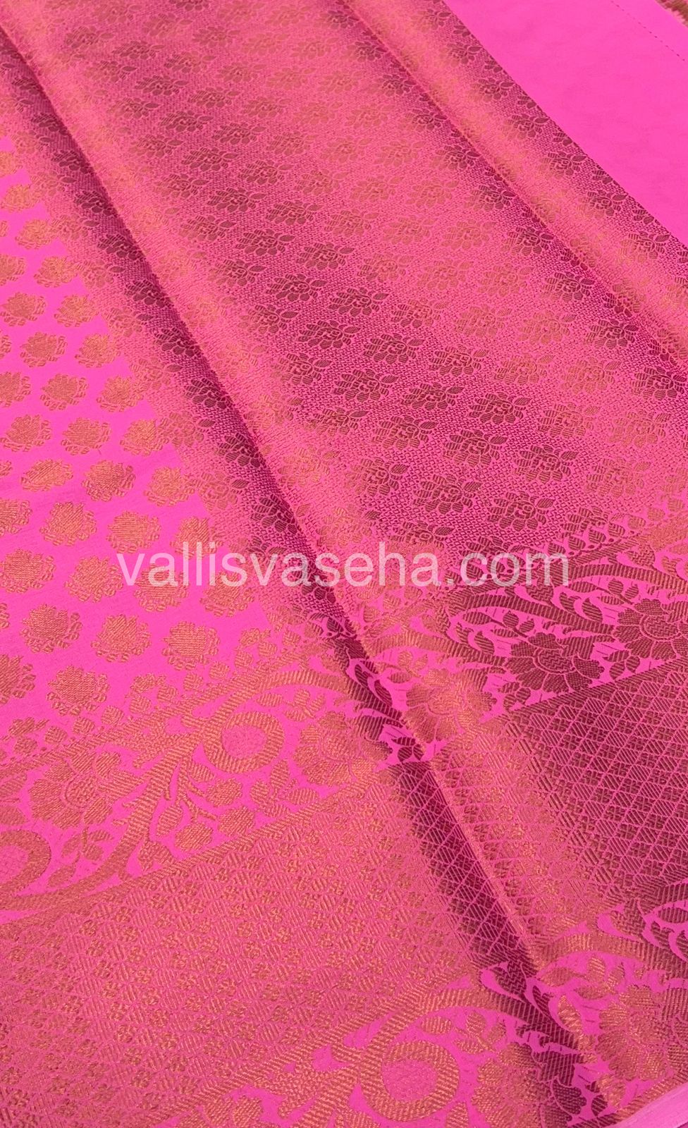 Banarasi - Copper Zari Saree - VVCZ001