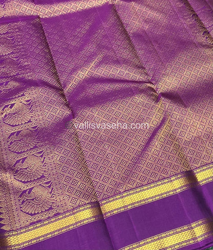 Pure Kanchipuram Silk Saree - Dual Tone Green & Purple Shade  - VVPS022