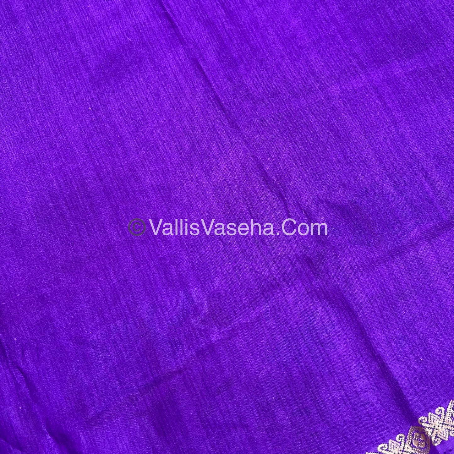 Budget Friendly Sarees - Casual Wear Sarees - Crackle Silk - VVCS002