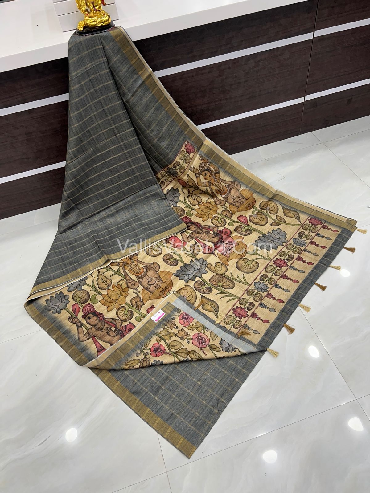 Semi Gicha Tussar Silk Saree - checks pattern - VVSGT001