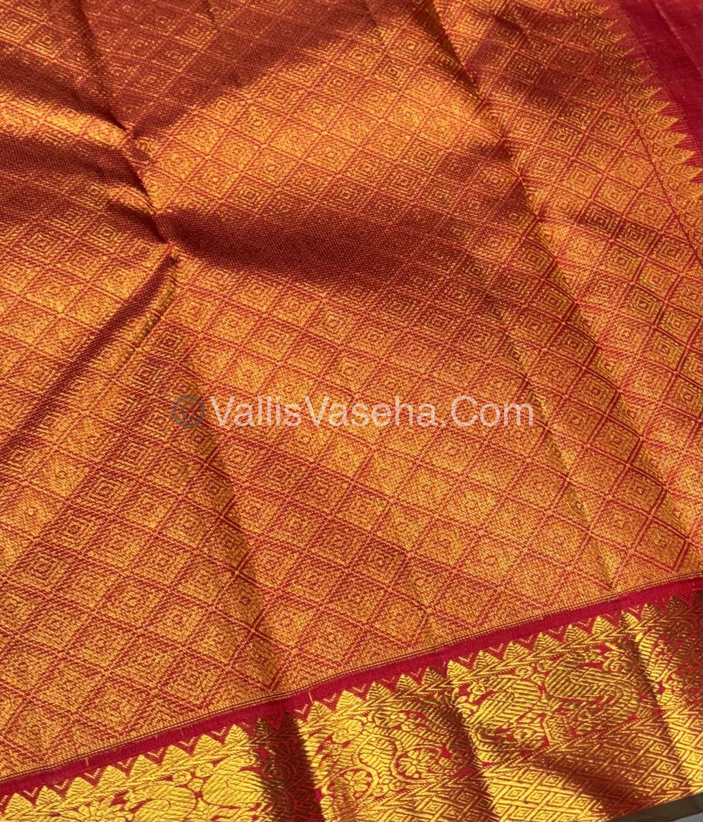 Pure Kanchipuram Silk Saree - Vaira Voosi Design - Red Shade - VVPS030
