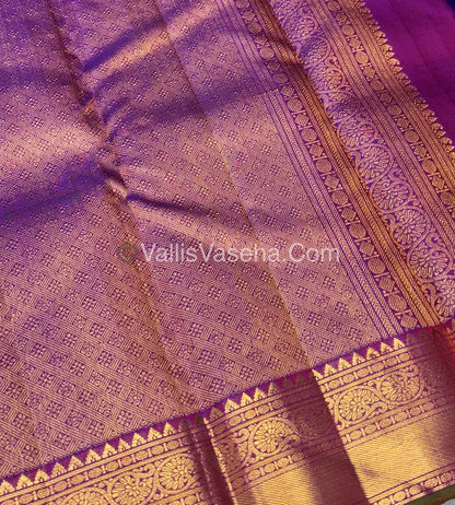 Pure Kanchipuram Silk Saree - Red & Purple Shade  - VVPS022