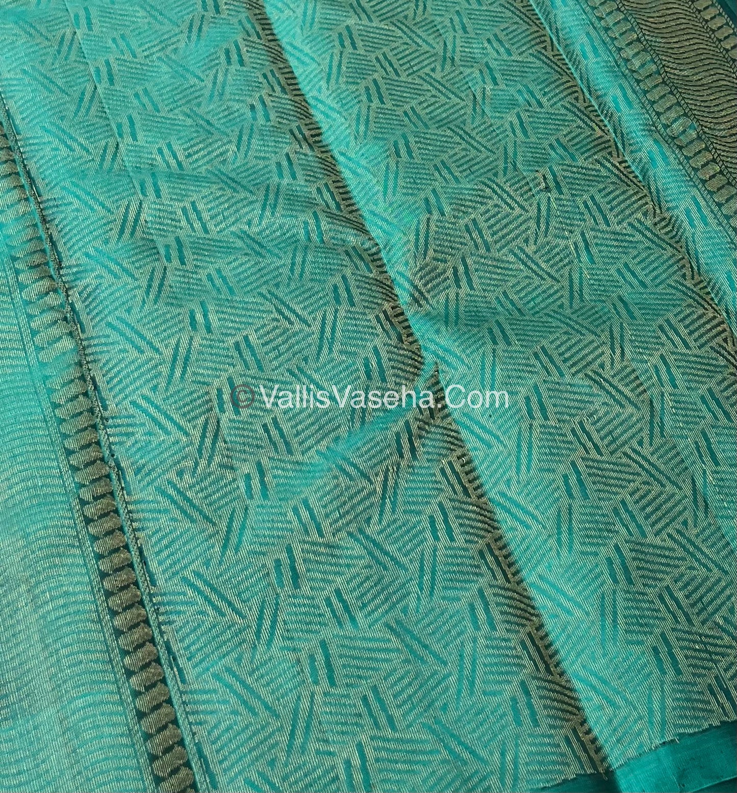 Half Mix - Pure Soft Silk Saree - VVPSS030