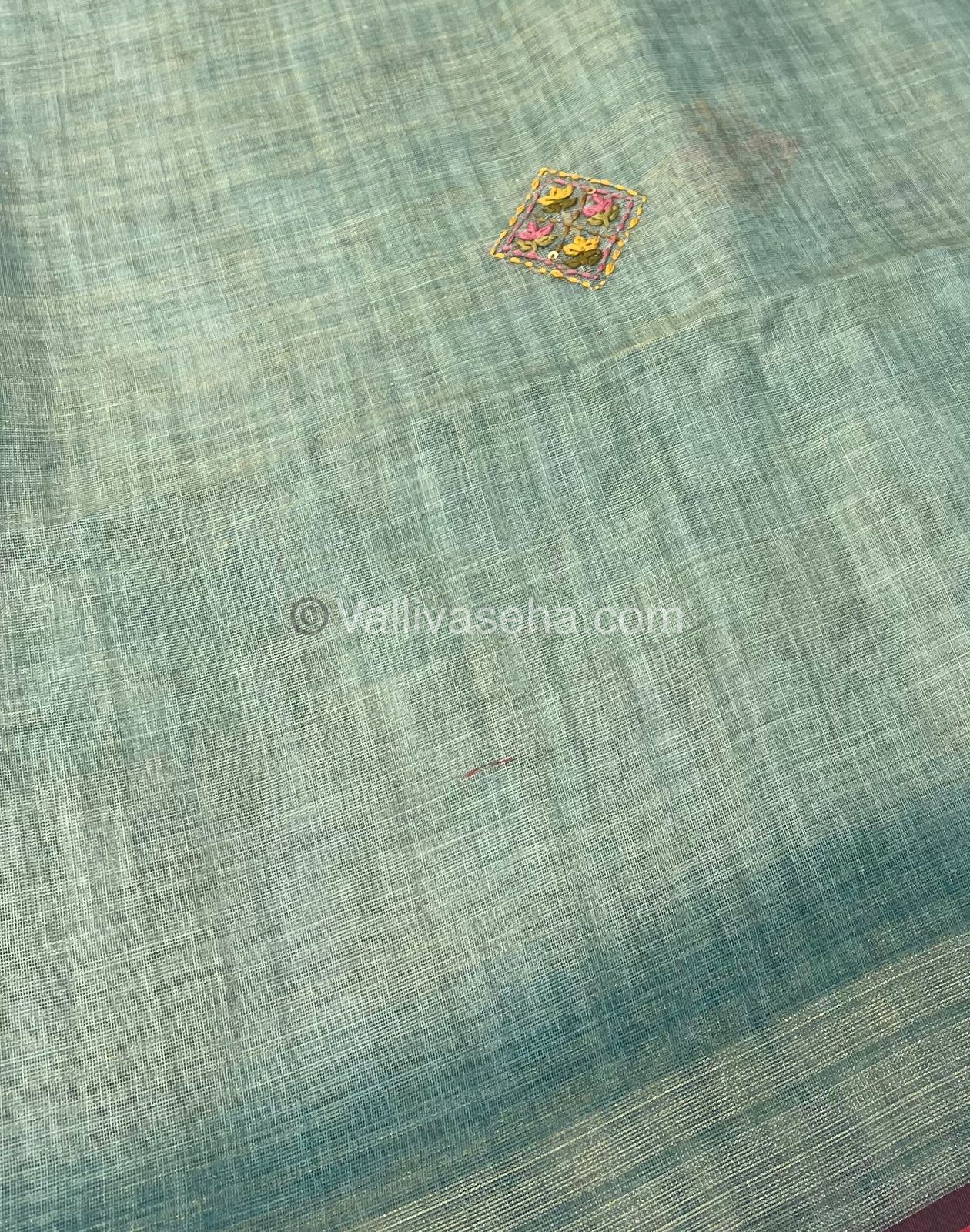 French Knot - Tissue Saree -  VVLFN001