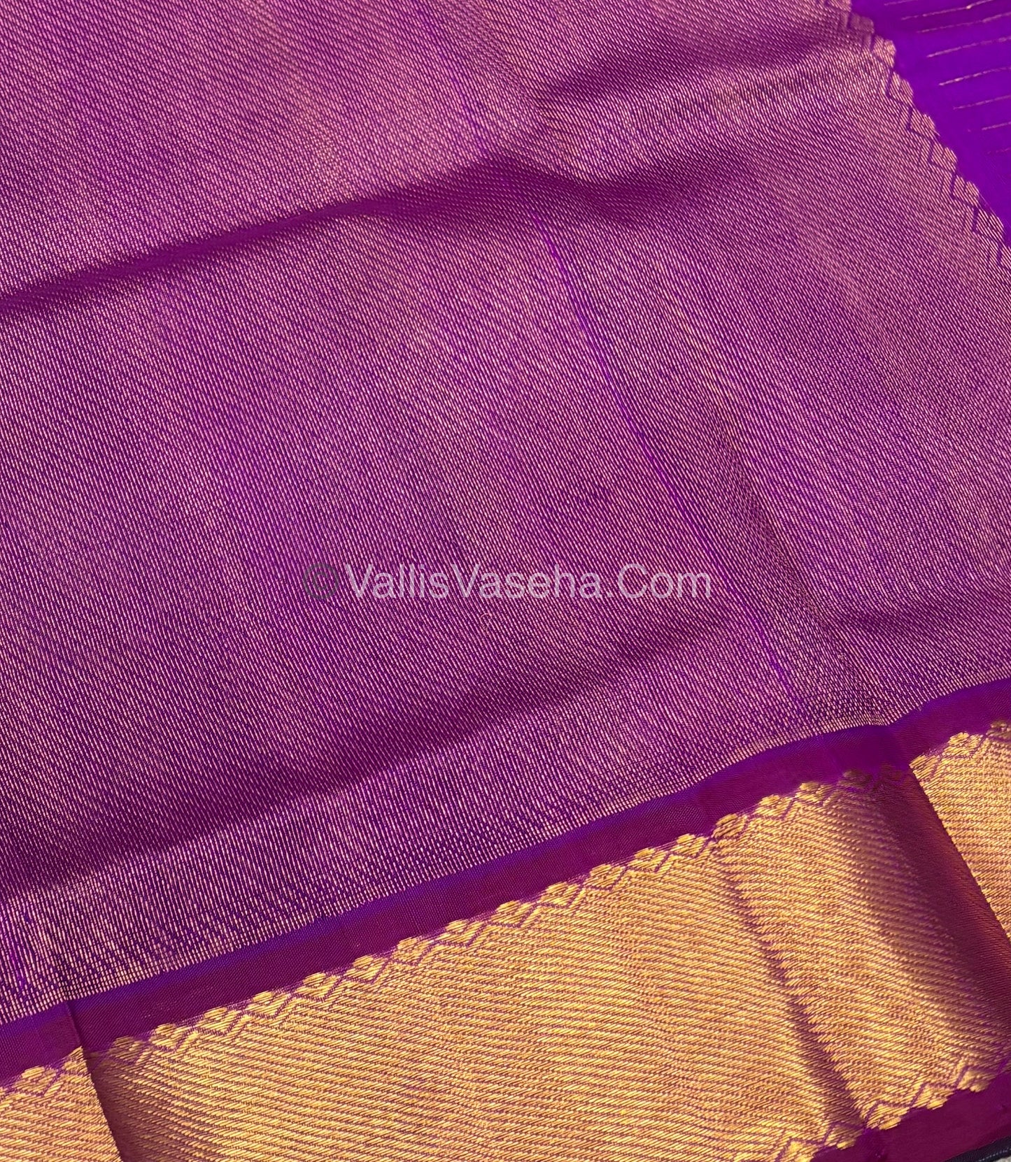 Pure Silk Cotton Saree - Mayil & Chakkaram Design - Turquoise Blue With Purple Shade - VVMC002