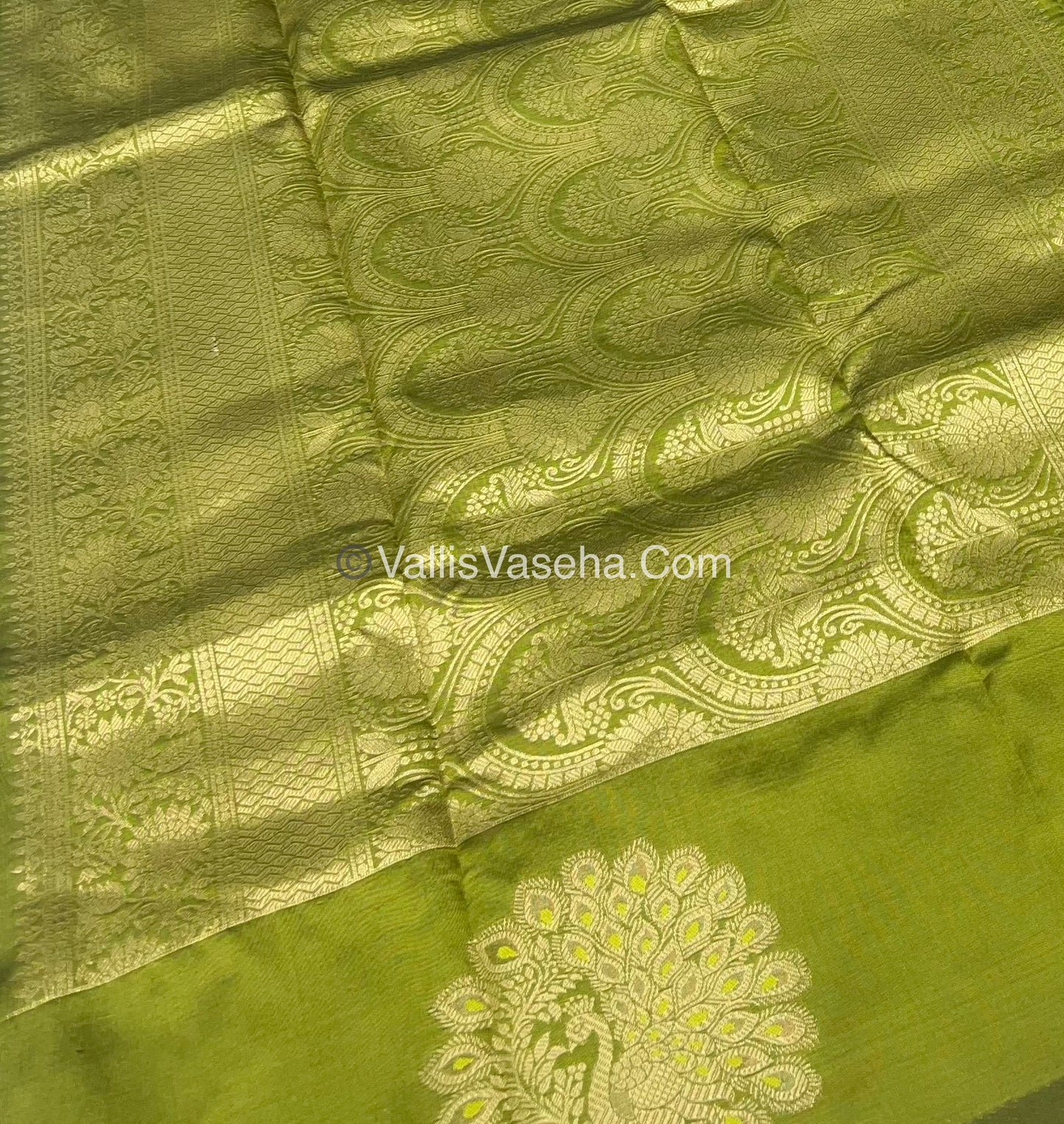 Semi Soft Silk - Peacock Butta Border - Green Shade -VVSSS011