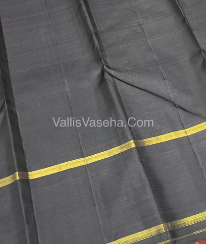 Pure Vintage Korvai Kanchipuram Silk Saree - Yellow & Black Combo - VVPS006
