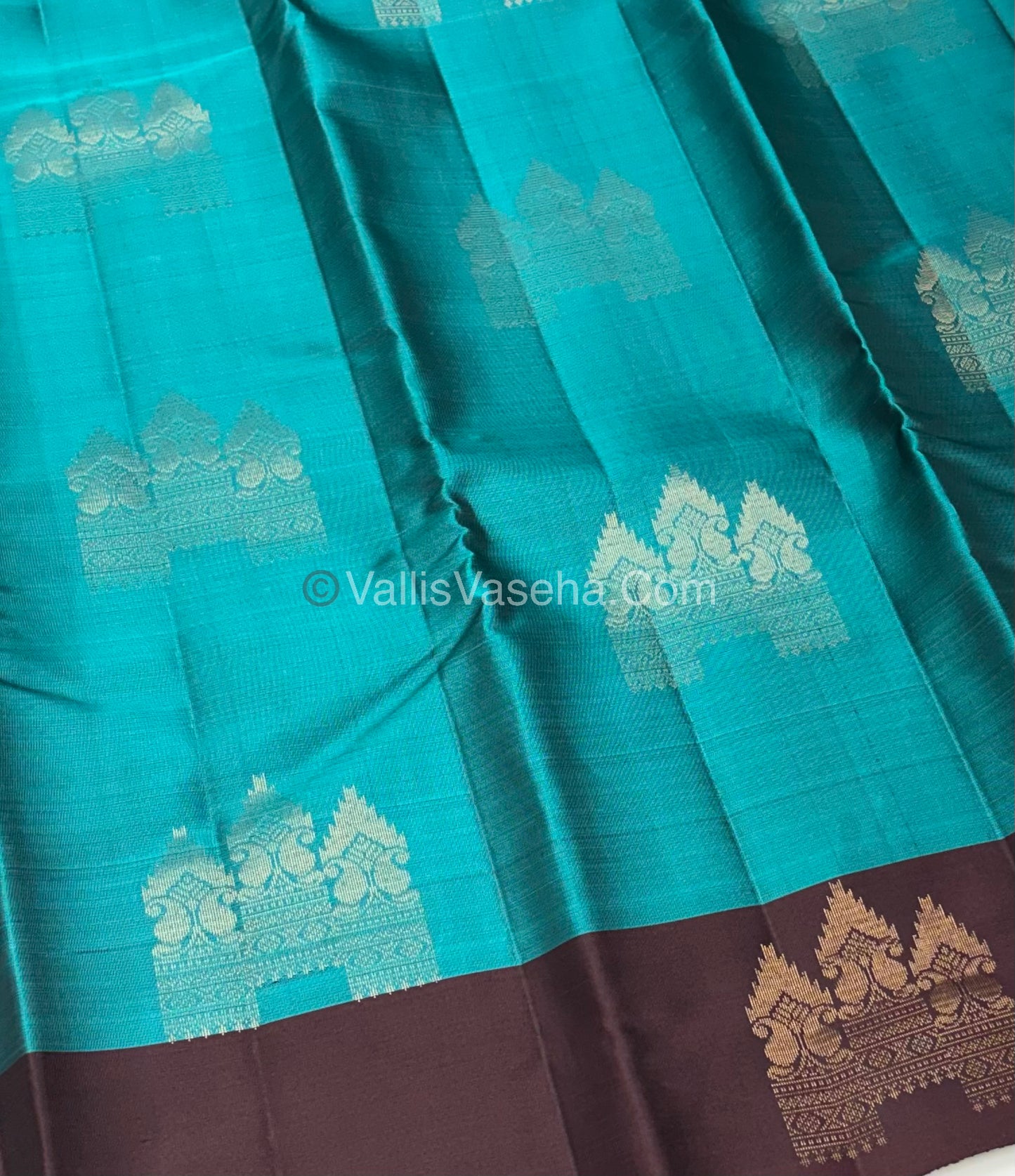 Half Mix - Pure Soft Silk Saree - VVPSS051
