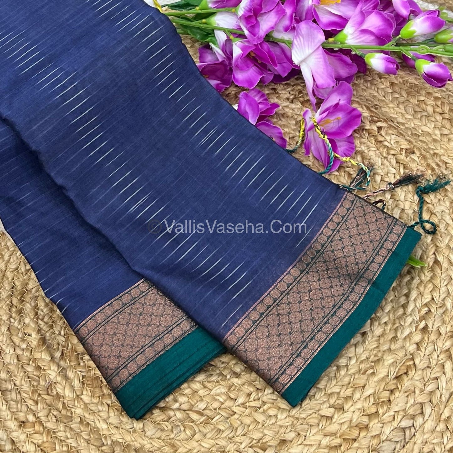 Dhaka Cotton Saree - VVDCS001