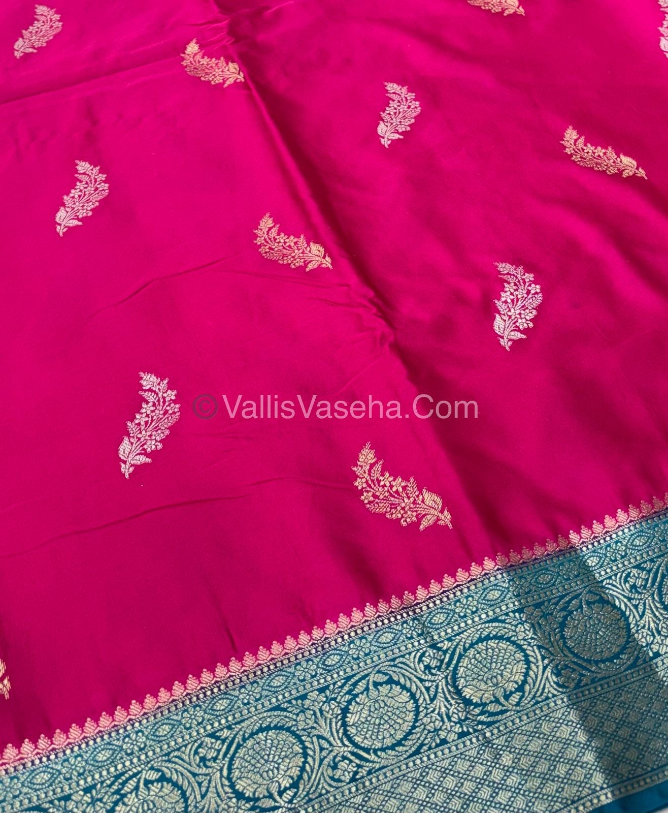 Premium Viscose Saree - Pink & Blue Shade - VVPV001