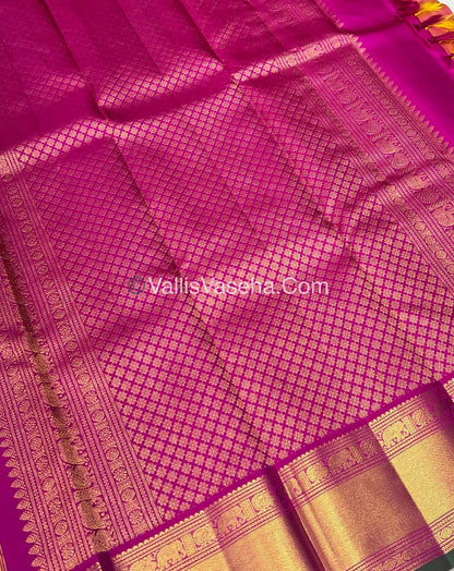 Pure Kanchipuram Silk Saree - Peach Gold & Pink Combo - VVPS014