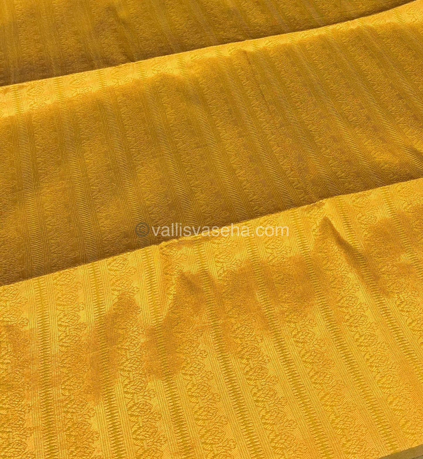 Semi Soft Silk - Border Less -VVSSS008