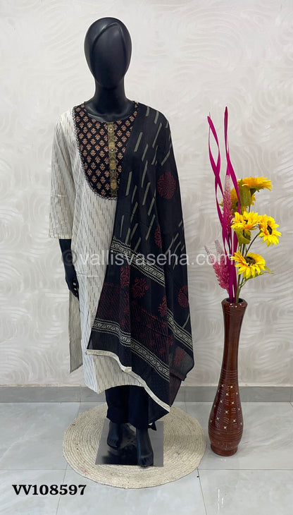 Ready Made - Salwar, Kameez & Duppatta(3pc) -Ikkat & Ajrakh Print - VVRWS001