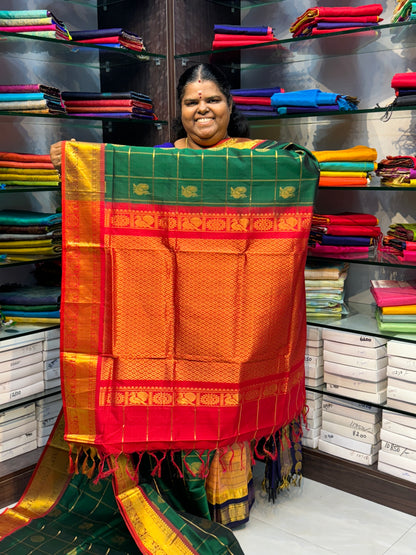 Pure Silk Cotton Saree - Mayil & Chakkaram Design - Green with Red - VVMC001