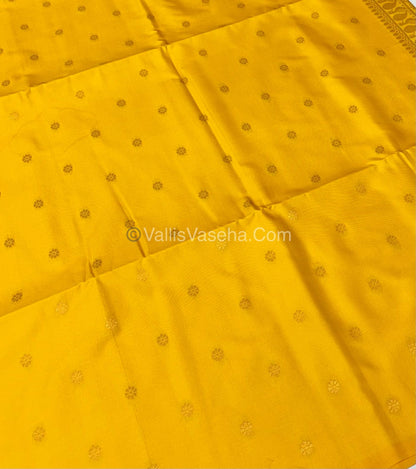 Semi Soft Silk  - Borderless - Contemporary Design - Yellow  Shade -VVSSS012