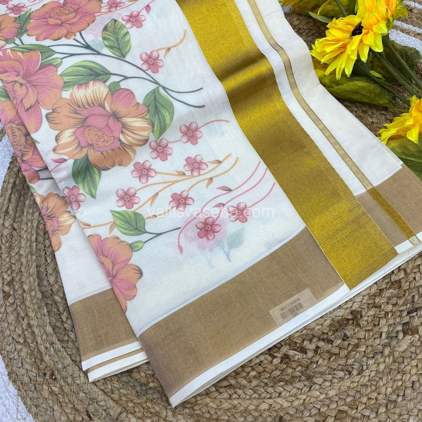 Kerala Cotton Saree - Cream With Golden Border - VVKCS001