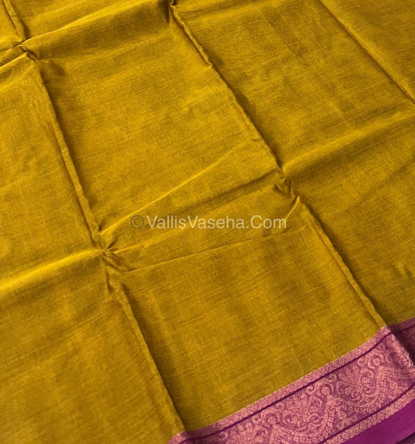 Dhaka Cotton Saree - VVDCS001