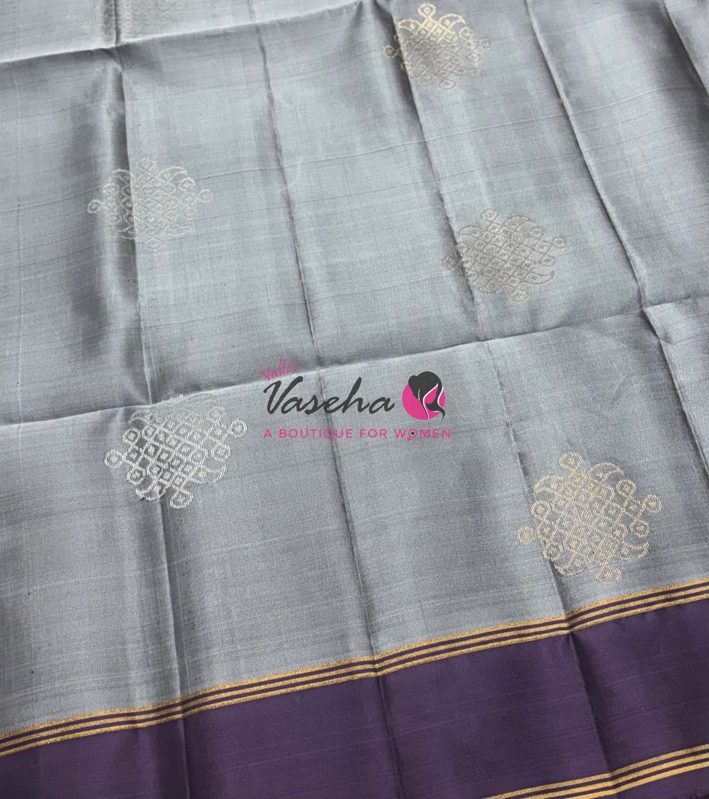 Pure Soft Silk Saree - (1.75 Warp) Kolam Design - Shade Of Grey & Light Purple Shade - VVPSS074