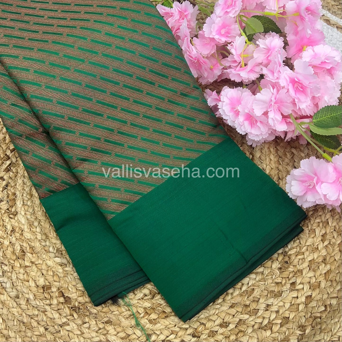 Banarasi - Copper Zari Saree - VVCZ001